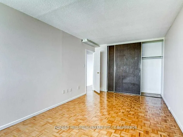 715 Don Mills Rd #1002 — Photo 17