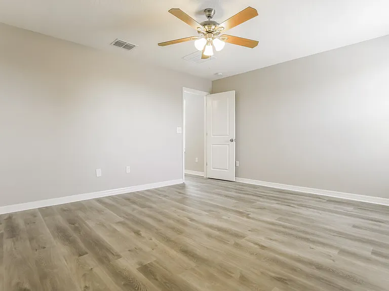 10418 Carloway Hills Dr — Photo 8