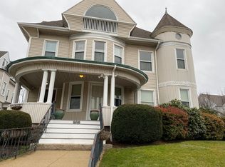 986 Plymouth Ave #1, Fall River, MA 02721