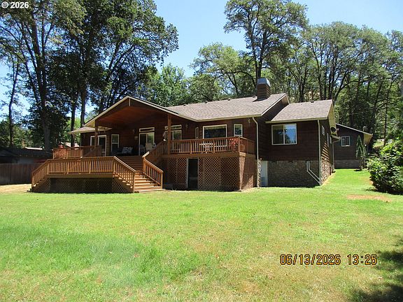 3rd image of 2635 Whistlers Park Rd