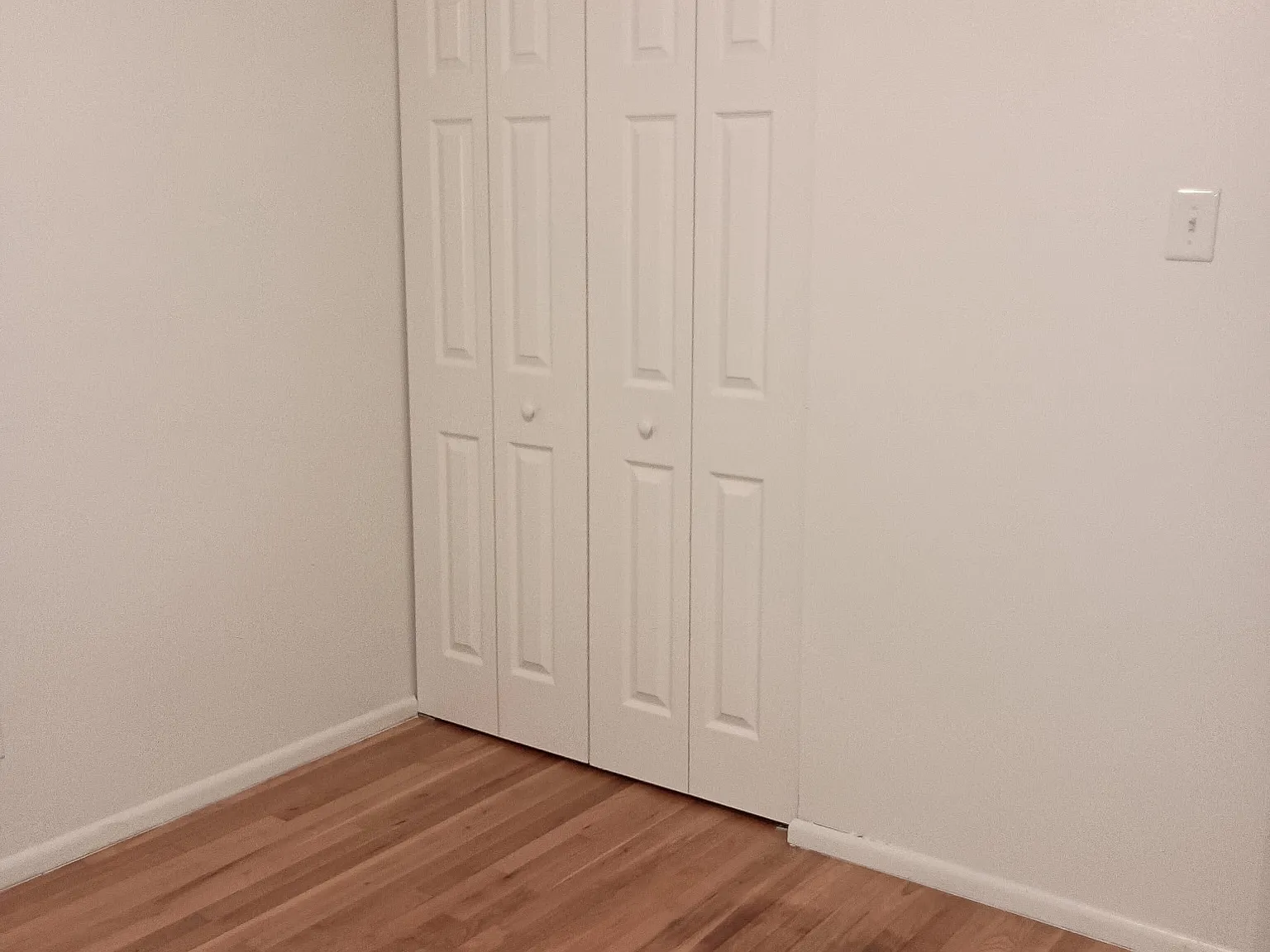 2 bed, 1100 sqft, $1,200 — Photo 2