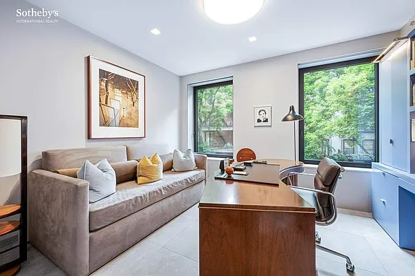 Sold by Sotheby's International Realty | media 15