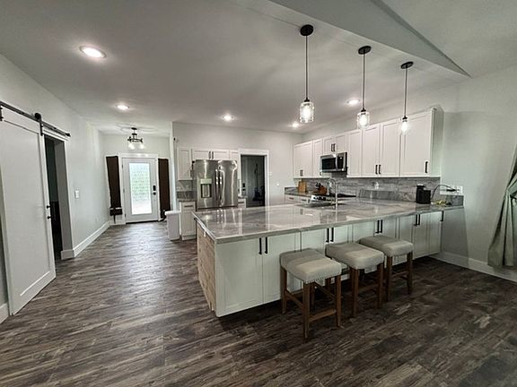 2nd image of 94-1526 Kaulua Cir