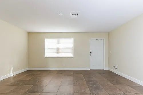 1st image of 7421 Douglas St