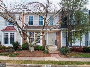 5619 Ridge View Dr, Alexandria, VA 22310