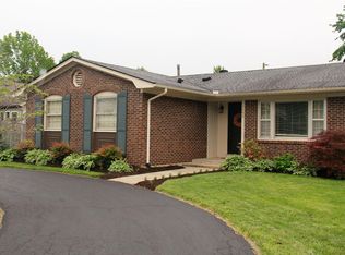 1408 Pine Meadow Rd, Lexington, KY 40504