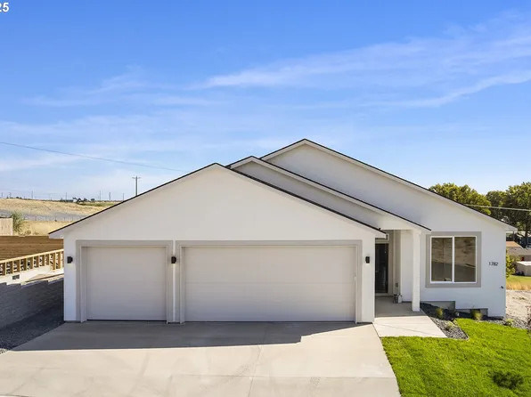 1782 NE 9th Pl, Hermiston, OR 97838