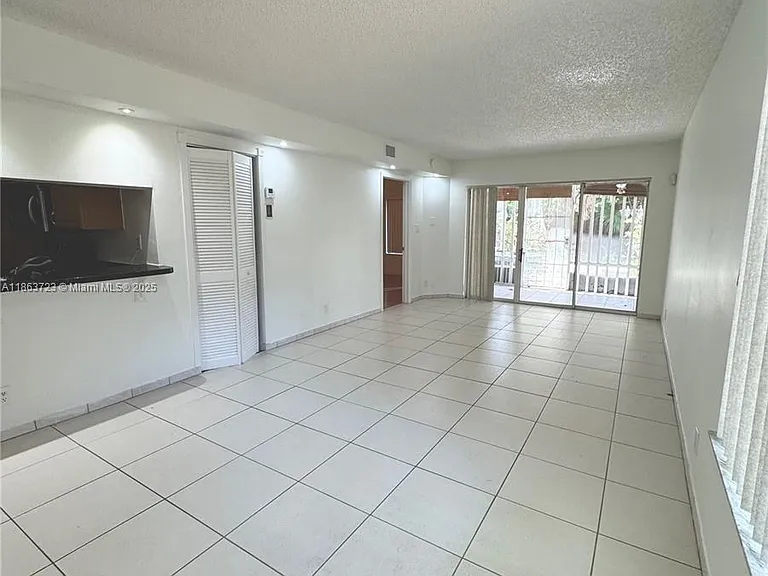 9500 SW 140th Ct #9500 — Photo 1