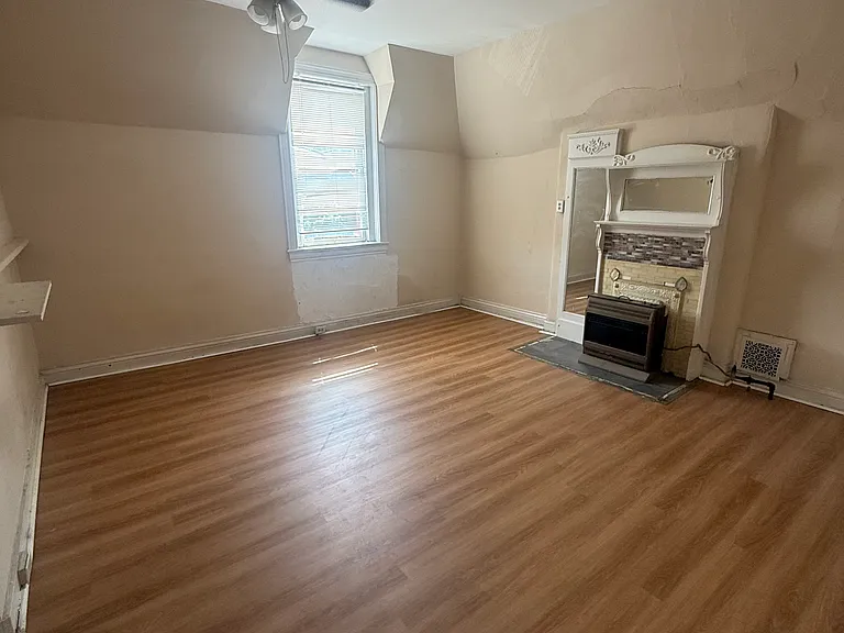1476 S 4th St #1 — Photo 4