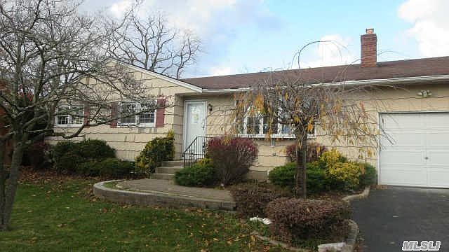 1st image of 17 Lynwood Ave