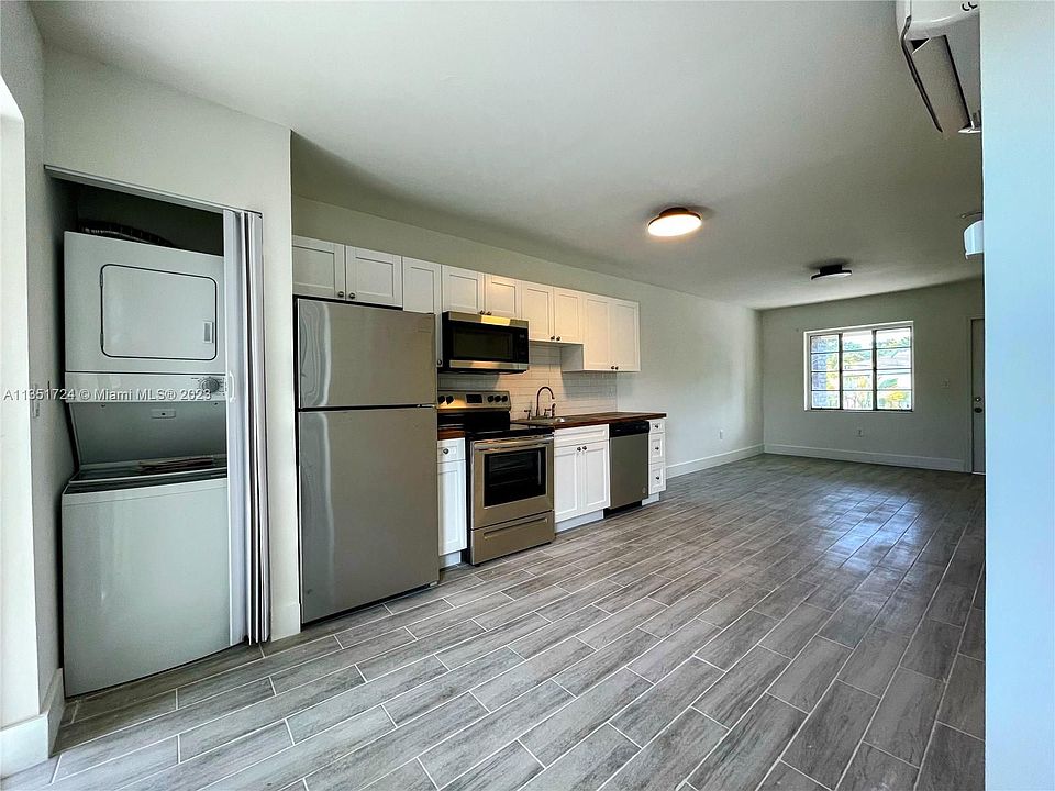 1st image of 455 NE 62nd St #2