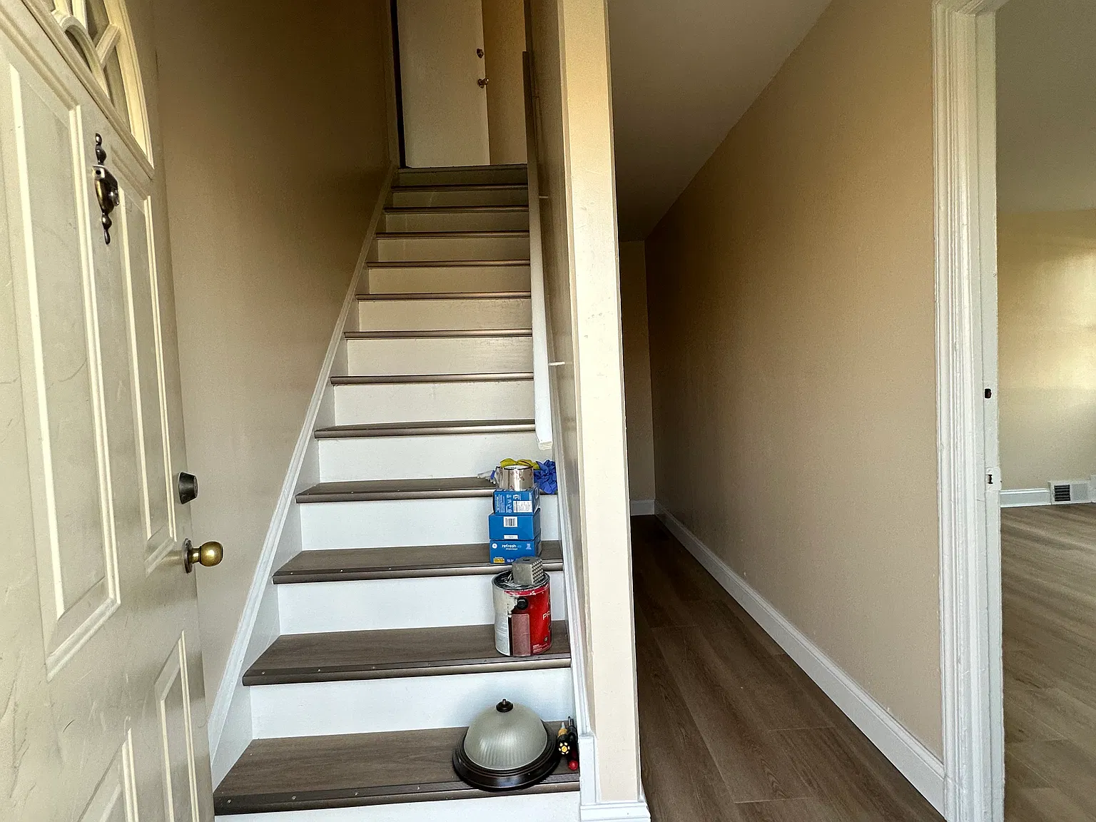 1208 Englewood St — Photo 2