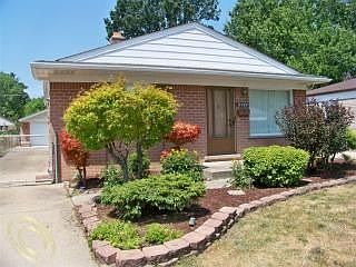 2nd image of 5755 Norborne Ave