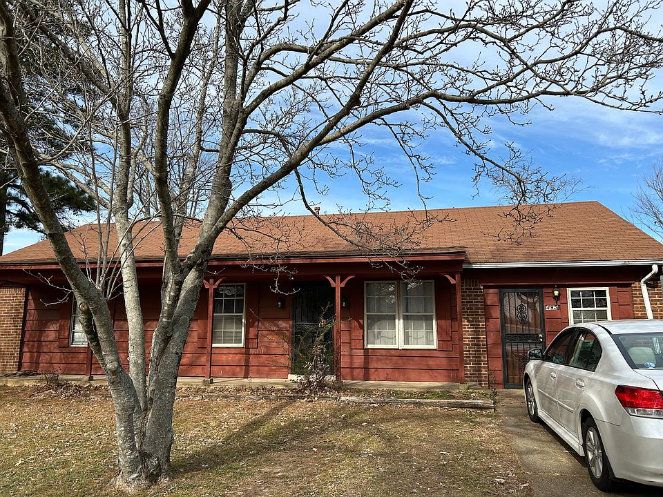 1st image of 4952 Clear Creek Dr