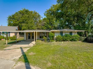 612 Henderson Cir, Garland, TX