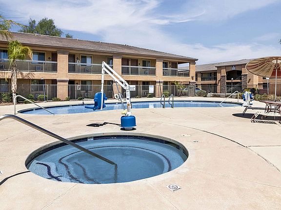 Residence at Tolleson Apartments For Rent in Phoenix, AZ