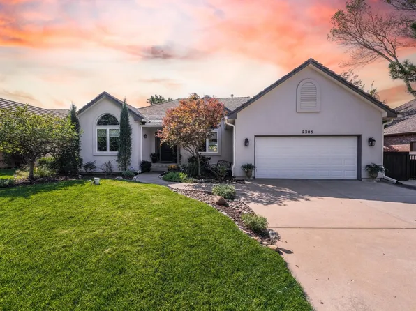 2305 W Timbercreek Cir, Wichita, KS 67204