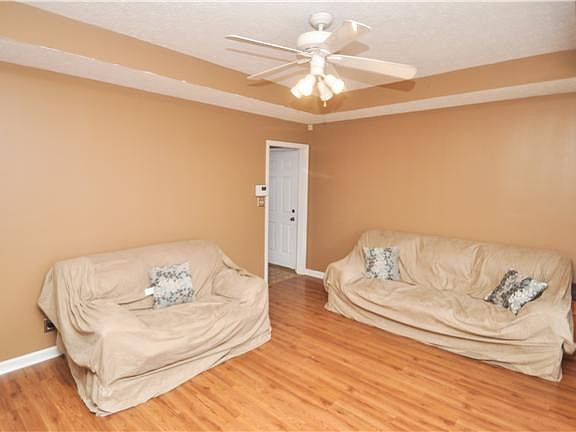 2nd image of 3446 Sandpiper Dr