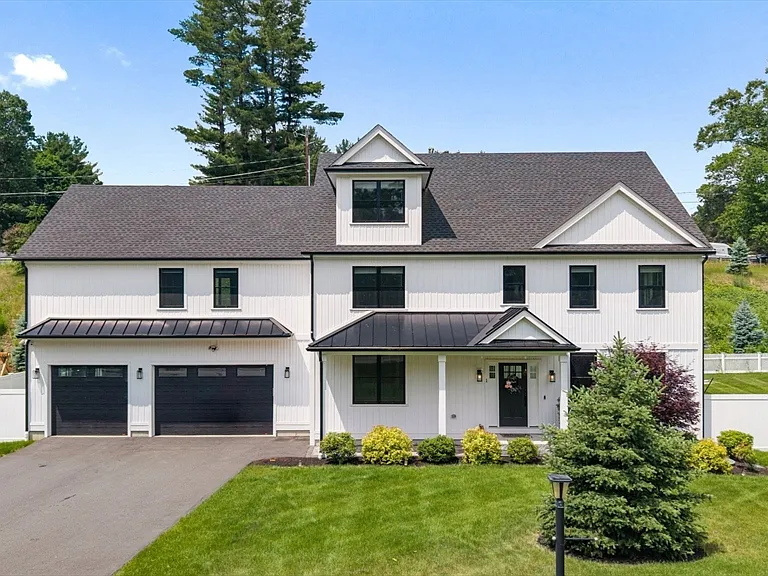 1 Lincoln Ct — Photo 1