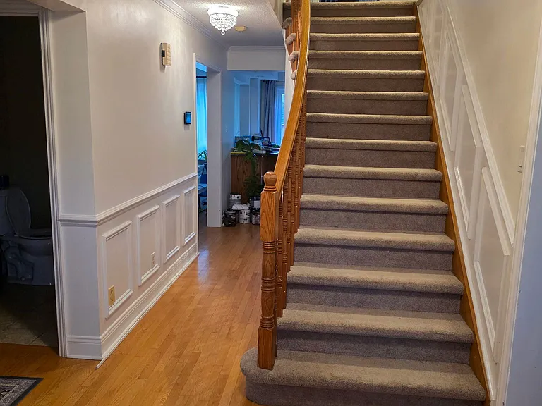 63 Topley Cres — Photo 7