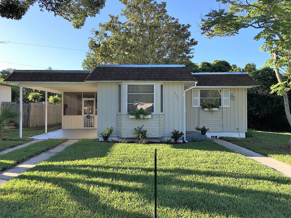 1st image of 124 Barbarosa St