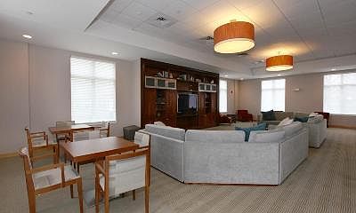 2nd image of 6 Highpoint Cir #207