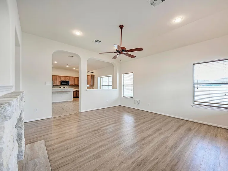 920 Great Sand Dunes Ave — Photo 23