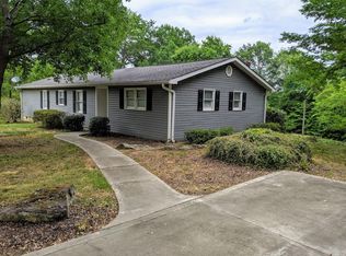 3021 Taylor Rd, Greer, SC 29651