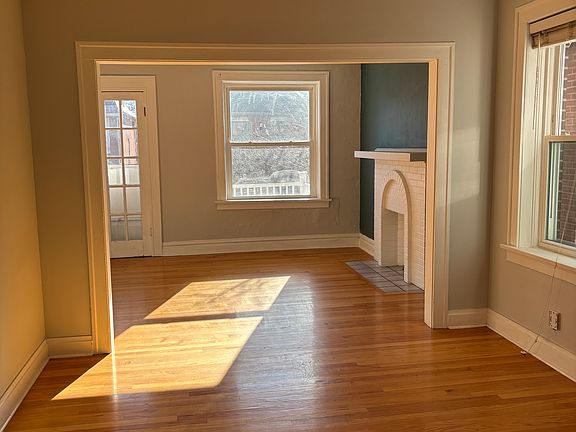 4th image of 4249 Hartford St #2