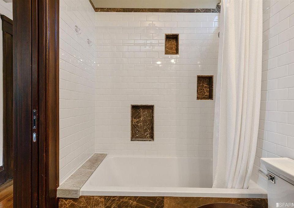 1st image of 746 Church St #202