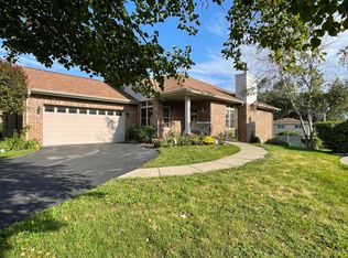 6129 Princeton Ln, Palos Heights, IL 60463