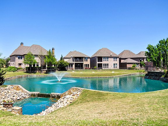 4th image of 21 Pristine Pond Dr