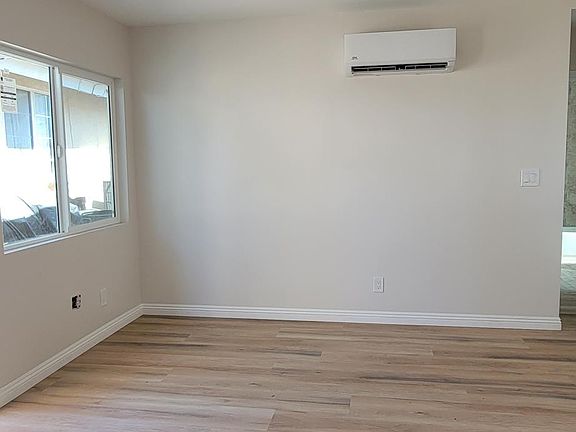 2nd image of 11804 S Elmcroft Ave #1