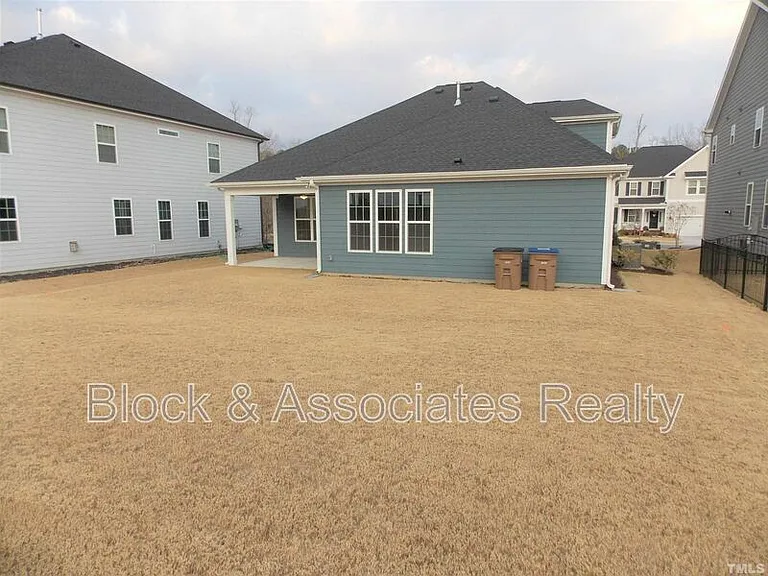 2940 Thurman Dairy Loop — Photo 44