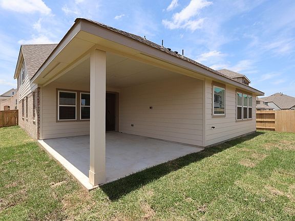 3rd image of 2806 Clapbread Ln