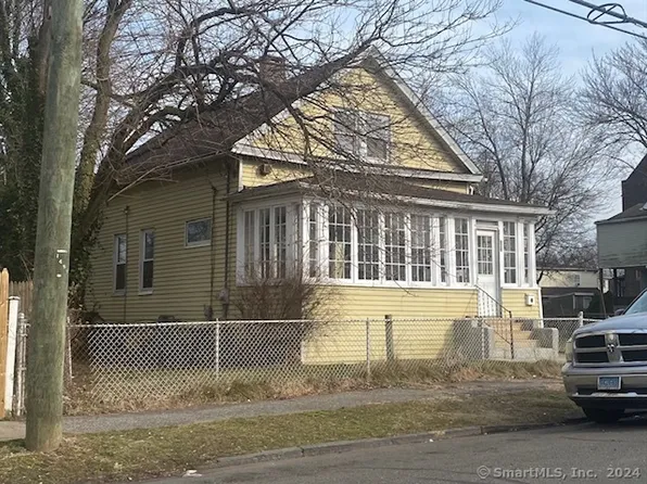 320 Union Avenue, Bridgeport, CT 06607