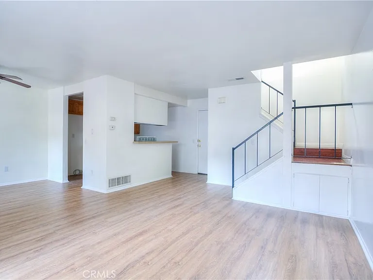 4853 Jackson St #4853C — Photo 3