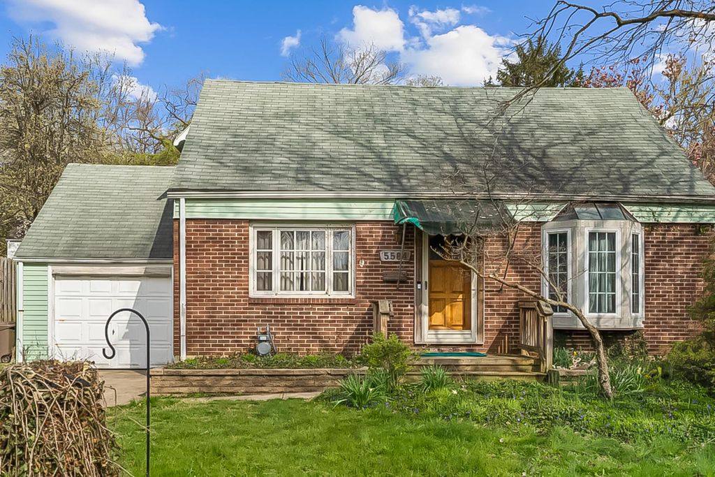 Real estate listing image