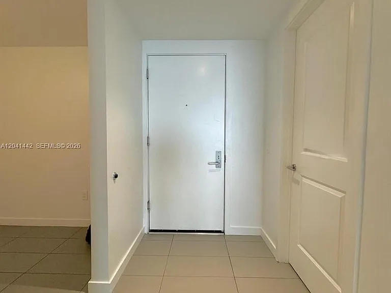 1600 NE 1st Ave #3205 — Photo 5