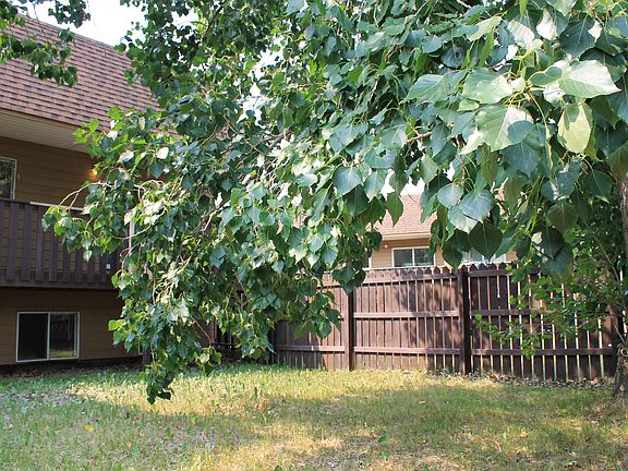 3rd image of 1588 Loran Dr