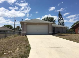 1216 SW 33rd Ter, Cape Coral, FL 33914