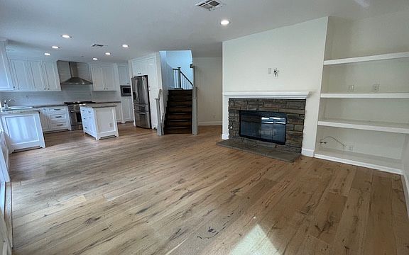 5th image of 7631 Wiscasset Dr