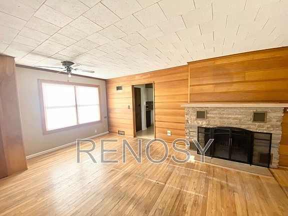 5th image of 2002 63rd St