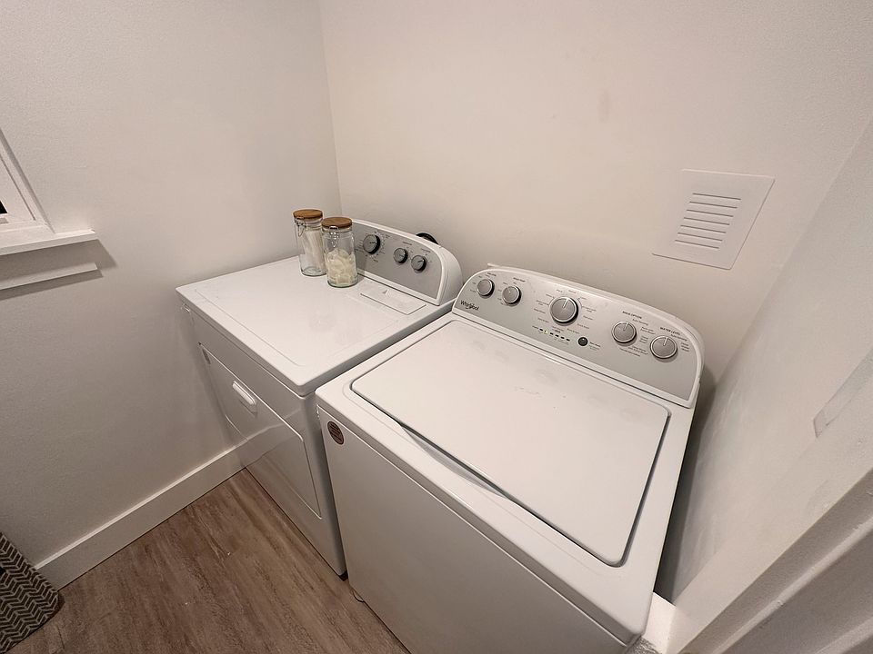 1st image of 3111 Rackley Dr