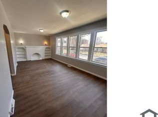 7432 S Maryland Ave #2, Chicago, IL 60619