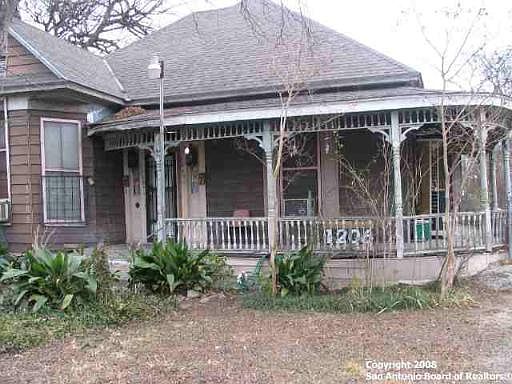 1st image of 1206 CLOWER ST