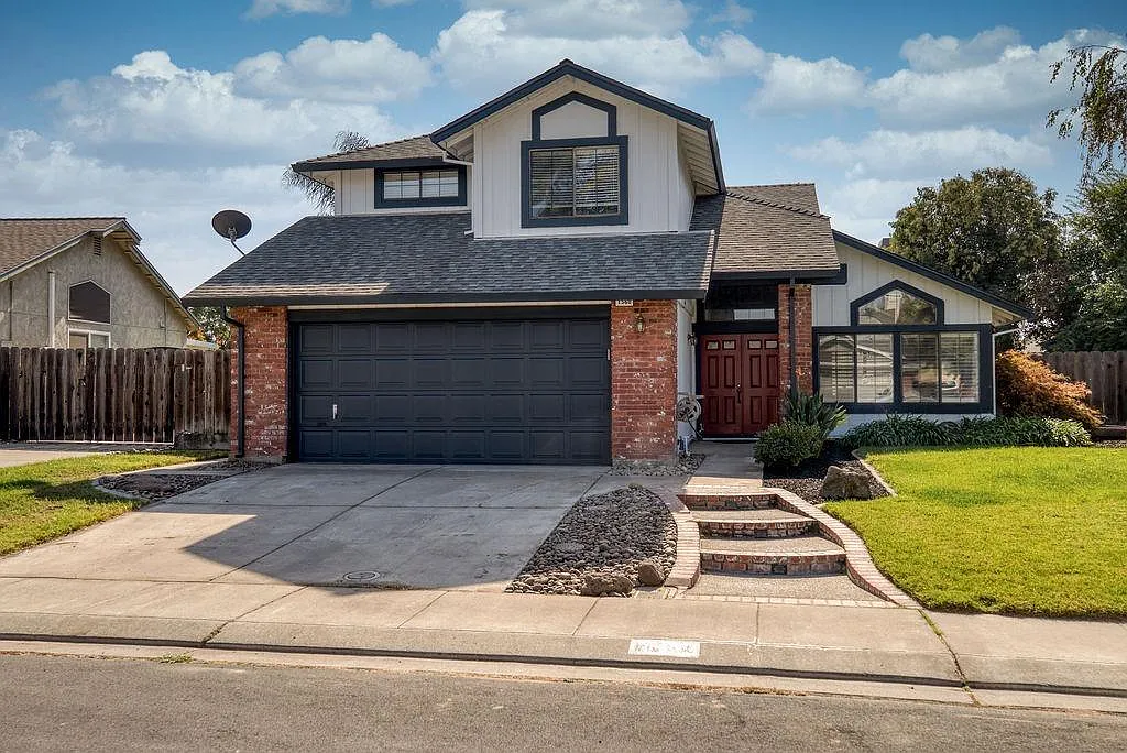 1560 Florence Ct photo 1