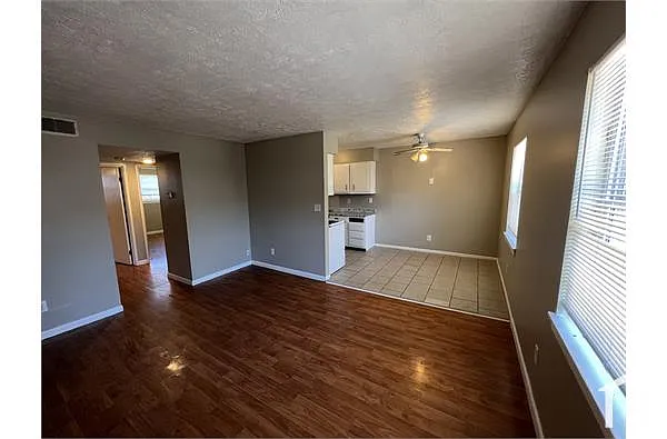 Building Photo - 3104 Fordhaven Rd #2