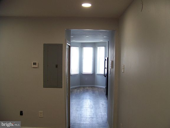 5th image of 1518 N 27th St Floor 2