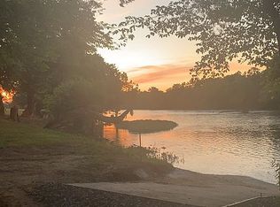 1502 Bybee Beach Way, Bybee, TN 37713